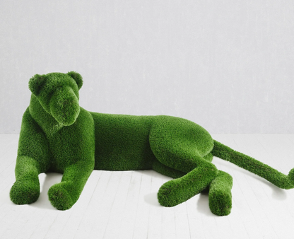 Outdoor Artificial Turf Animals -Lying lioness